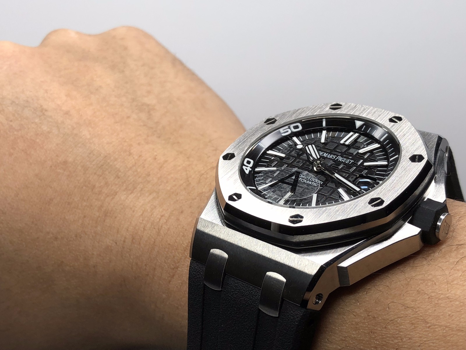 如何區分手錶類型？機械錶、電子錶、石英錶哪種更好？