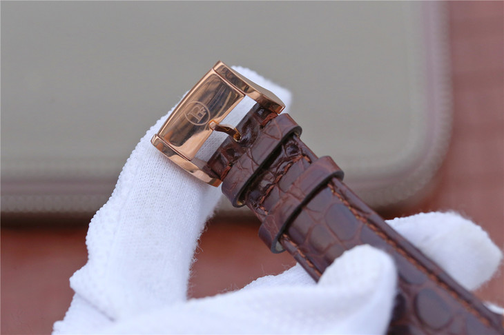 TW帕瑪強尼Tonda繫列PFC222男士腕錶，原裝西鐵城9015機械自動機心。直徑39毫米,男士￥3680
