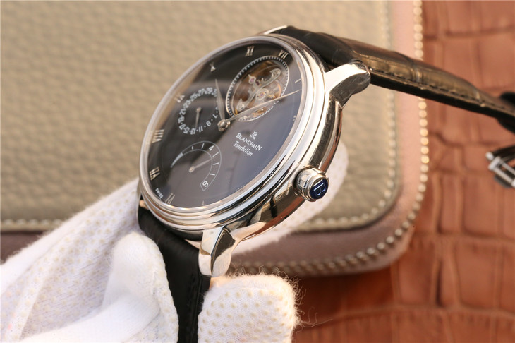 JB寶珀升級版經典繫列6900-3430-55b真陀飛輪男士手錶腕錶￥5880